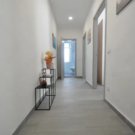 George House 1 Km Station Διαμέρισμα Λα Σπέτσια